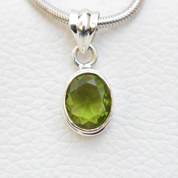 Natural Peridot Pendant-Handmade Silver Pendant-925 Sterling Silver Pendant-Oval Peridot Pendant-Anniversary Pendant-August Birthstone