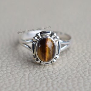 Natural Tiger Eye Ring-Handmade Silver Ring-925 Sterling Silver Ring-Designer Oval Tiger Eye Ring-Gift for her-Anniversary Ring-Promise Ring