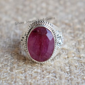 Ruby Ring, Handmade Ring for Her, 925 Sterling Silver Ring, Designer Oval Ring, Wedding Gift, Promise Ring, Boho Ring, Gemstone Ring