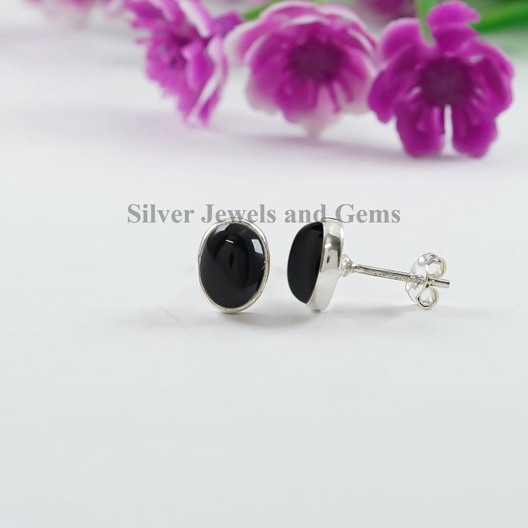 Genuine Black Onyx Gemstone Ball Stud Earrings in 14K Gold by Pori Genuine Black Onyx Gemstone Ball Stud Earrings in 14K Gold by Pori
