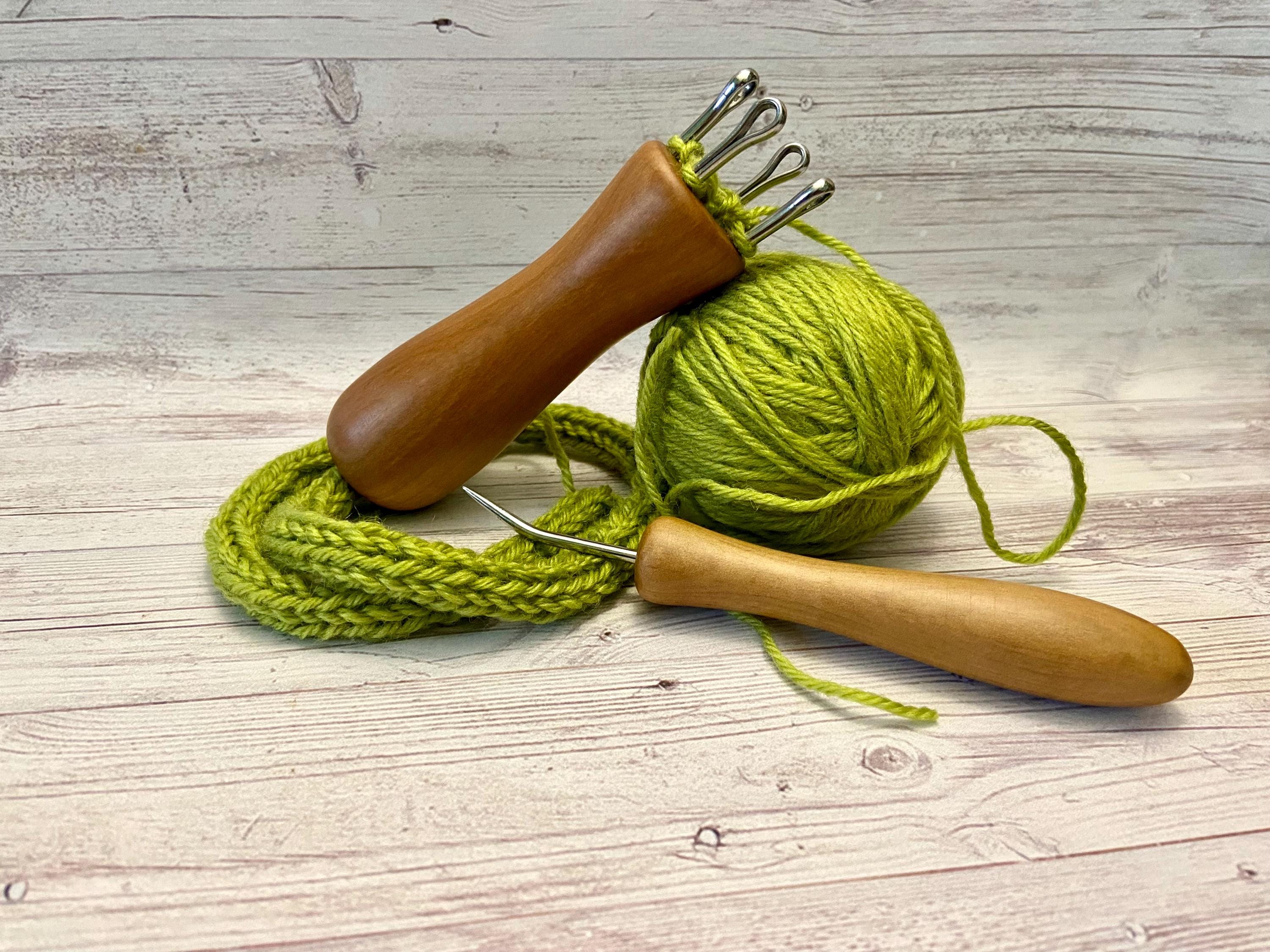 Bobine à Tricoter Vintage En Bois – Champignon Nancy, Poupée Française, Lot De 2