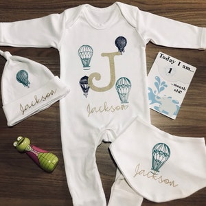 Personalised Hello World I/'m Name Babygrow and Hat Set Hospital Outfit New Baby