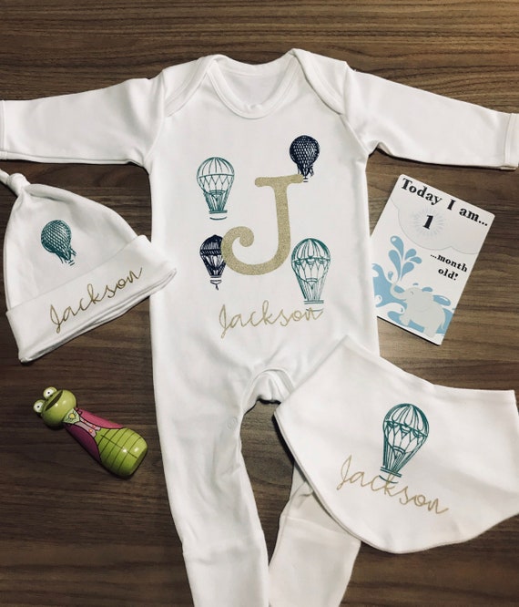 Shopagift Baby Personalised Any Name My Cousin Loves Me Sleepsuit Romper