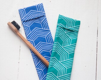 2 X TOOTHBRUSH CASE