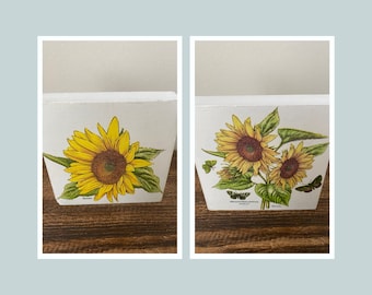 Sunflower 2 sided shelf sitter, Sunflower shelf sitter, tiered tray decor, farmhouse decor, fall decor, sunflower decor