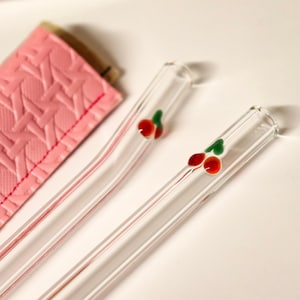 Set of 2 Cherry Glass Drinking Straws