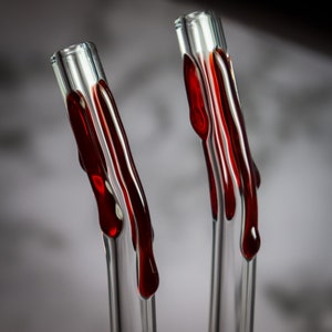 Set of 2 Blood Drips Glass Drinking Straws