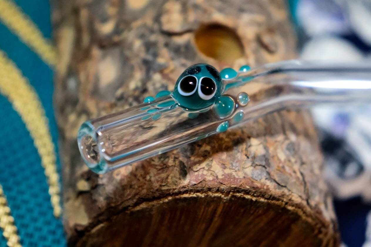 Hummingbird Glass Straws Caramel Frog on Clear Bent 9 in x 9.5 mm with Cleaning