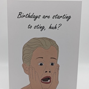 Carte d'anniversaire amusante seule à la maison pour vieillir pour papas, grands-pères, oncles, mamans, tantes