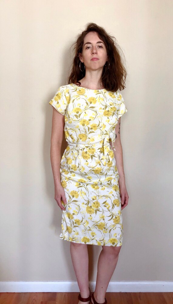 yellow floral shift dress