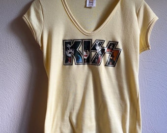 1970s Glitter Iron On Kiss T-shirt