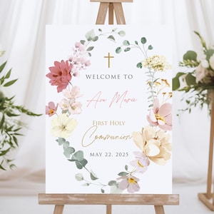 Girl First Holy Communion Welcome Sign - Delicate Floral Blush Wreath, Printable 1st Communion Decoration, Editable Template, FC31