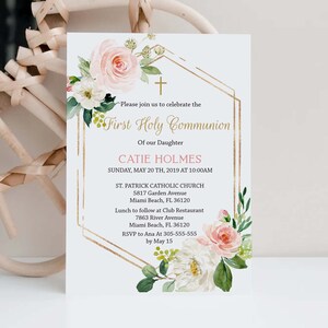 Printable first communion invitation girl, first holy communion girl, floral blush watercolor, blush and gold, instant download, FC05