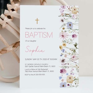 Modelo de convite de batismo, Cartão de batismo de menina, Convite para impressão, Modelo editável, Aquarela floral selvagem rústica