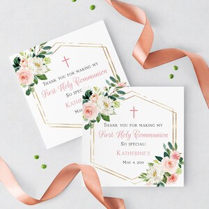 Pode incluir: Cart&atilde;o branco com moldura dourada e design floral rosa. O texto diz "Obrigado por tornar a minha Primeira Comunh&atilde;o t&atilde;o especial! Katherine's 4 de maio de 2019".