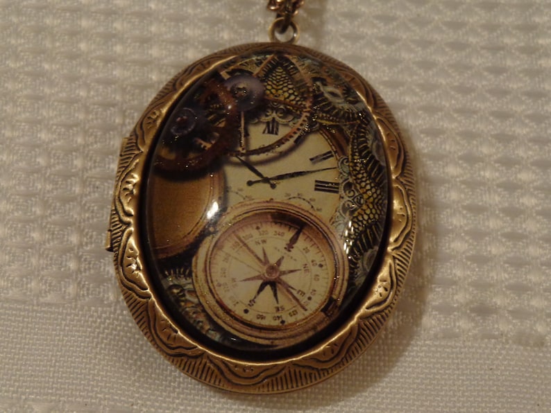 Opening Oval Art Bubble Glitter Cabochon Photo Locket Antique Brass Bronze Steampunk Clock Compass Gears Time Handmade Women/'s Necklace Punk
