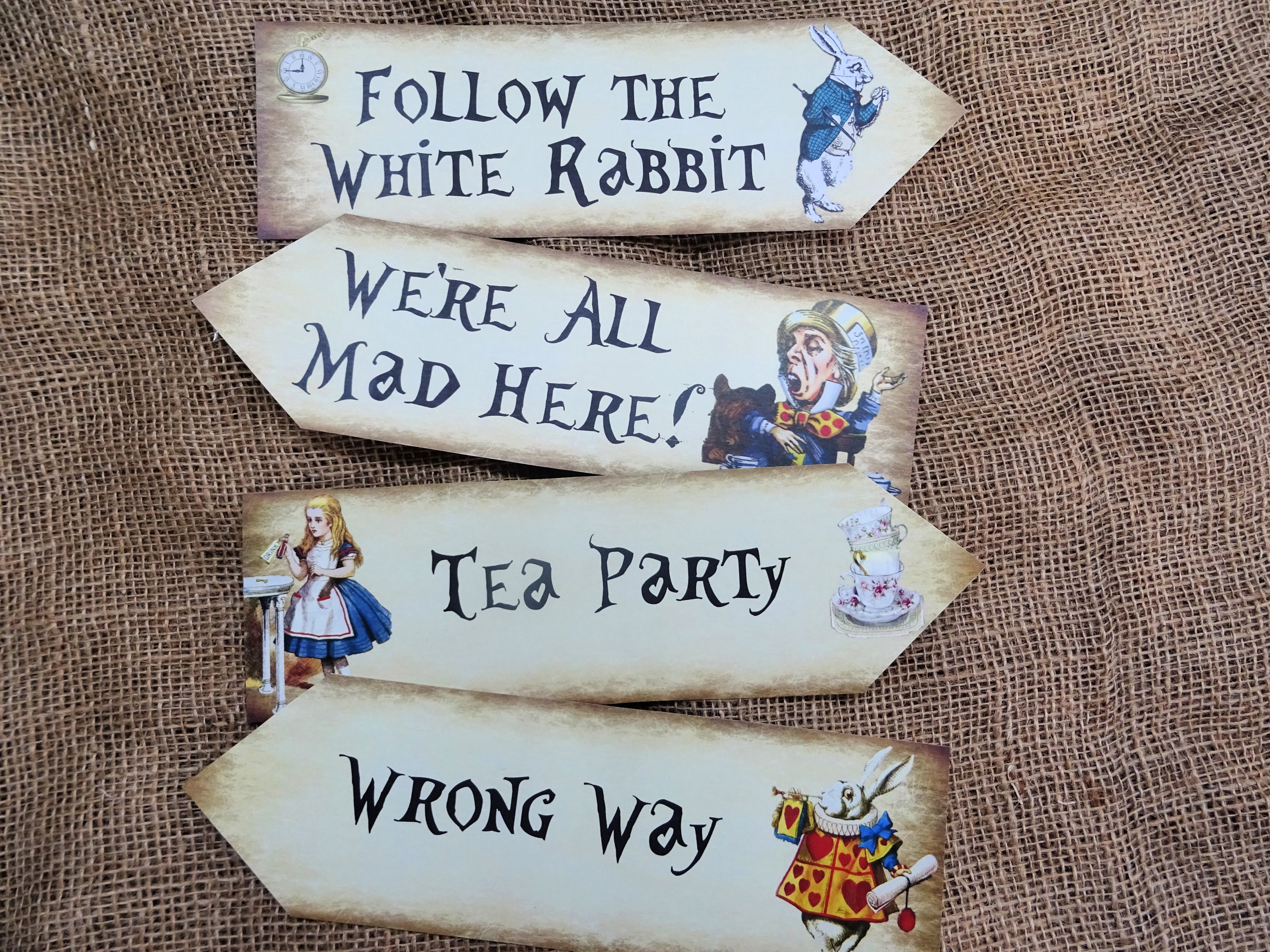 Alice in Wonderland Party Vintage Style Arrow Signs / Mad Hatters Tea –  asvp-shop