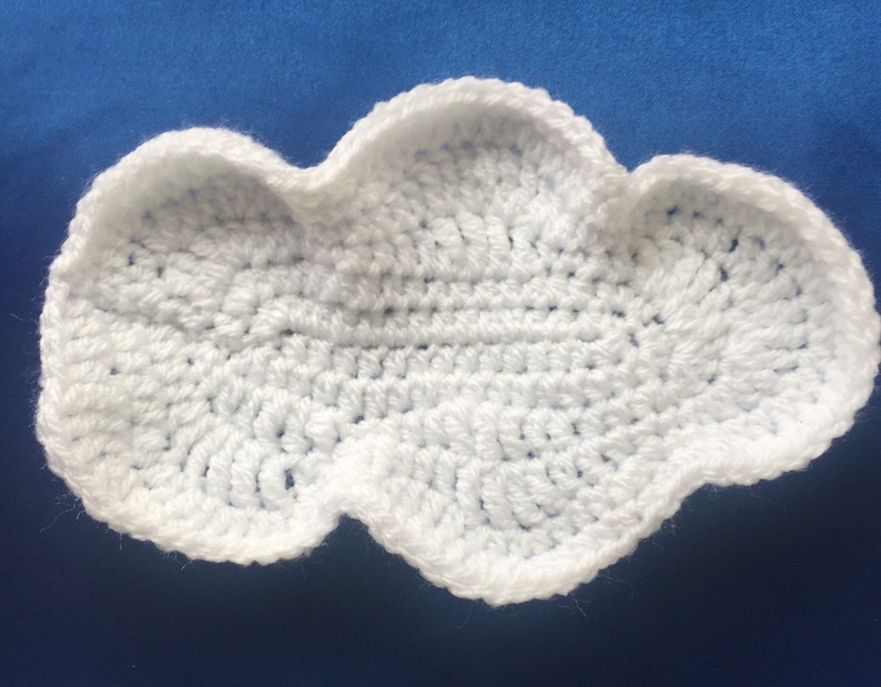 Crochet PDF Cloud patterns, 3 in 1 crochet cloud pattern, Nursery bunting, Nursery appliqué, Crochet clouds appliqué patterns, Appliqué image 3