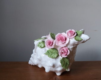 Moderne weiße Keramik Sea Shell Conch Blumenvase Wandbehang dekorative Vase