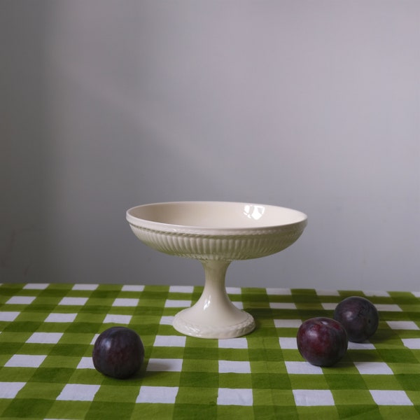 Vintage Wedgwood Cake Stand, Ceramics Cake Stand with Scallop Edge