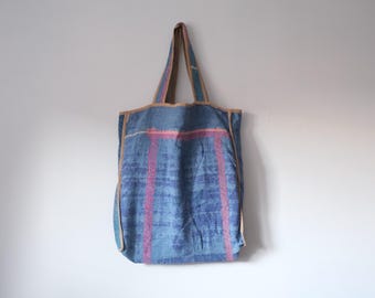 Vintage Sari Kantha Tote Bag: Wendebare gesteppte Patchwork-Stickerei