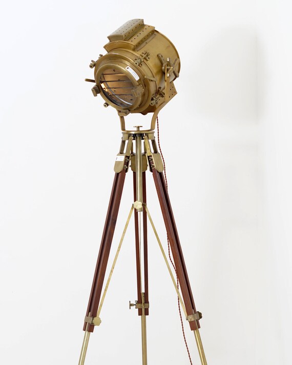 Hollywood Vintage ANTIQUE Floor Lamp Studio Spot Light E 27 Tripod Search light