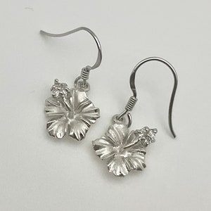 Hibiscus Earrings, Tropical Earrings, Flower Earrings, Tropical Jewelry, Hawaiian Jewelry, Hawaii, Hawaiian Earrings, Made In Hawaii