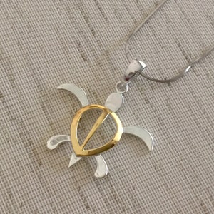 Large Turtle Necklace, Green Sea Turtle, Honu Jewelry, Turtle Pendant, Hawaiian Necklace, Made In Hawaii, Hawaii Jewelry, Honu Gula Nani Nui