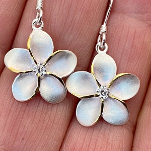 Plumeria Earrings, Hawaiian Earrings, Flower Earrings, Plumeria jewelry, Hawaiian jewelry, Frangipani Earrings, Made In Hawaii, Plumeria