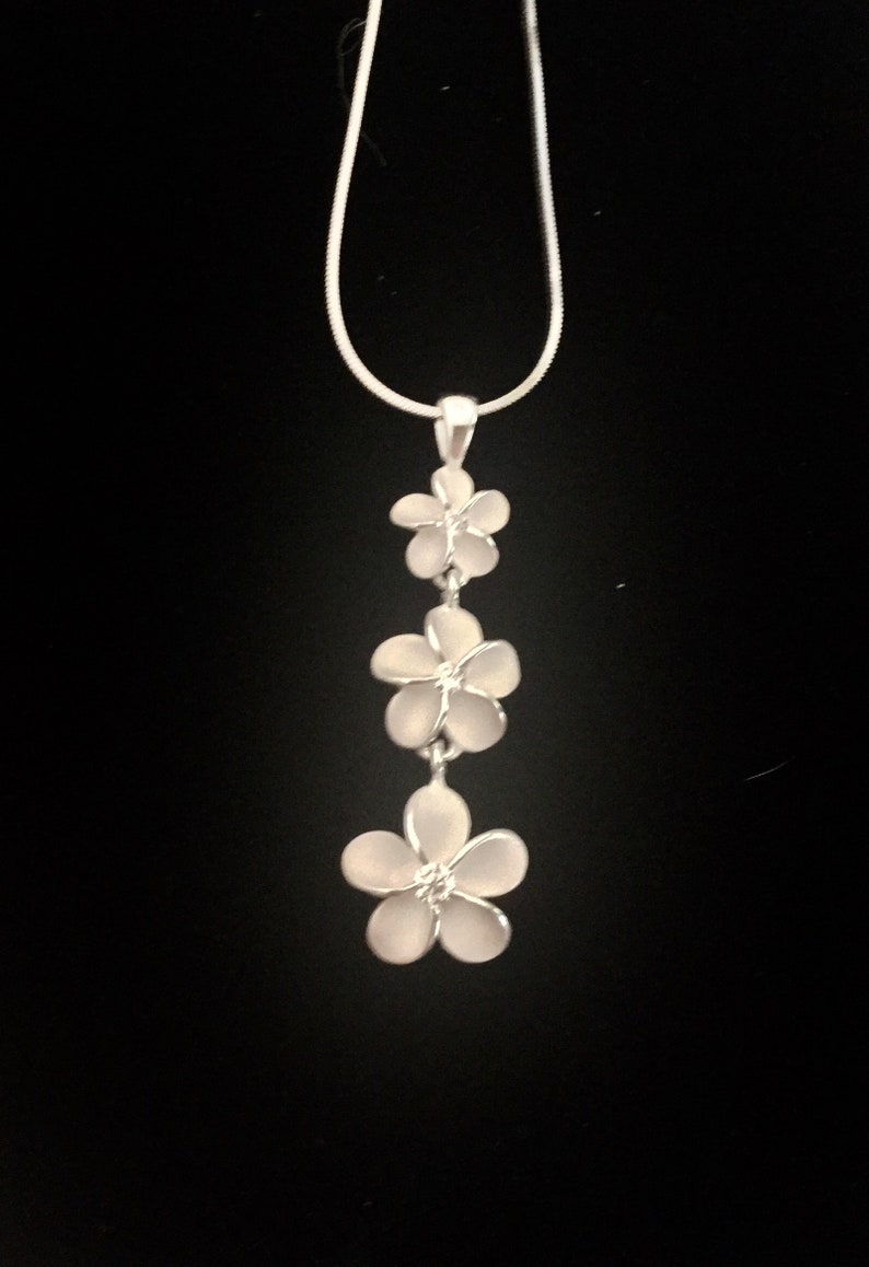 Plumeria Necklace Plumeria Jewelry Hawaiian Jewelry Flower Etsy Ireland