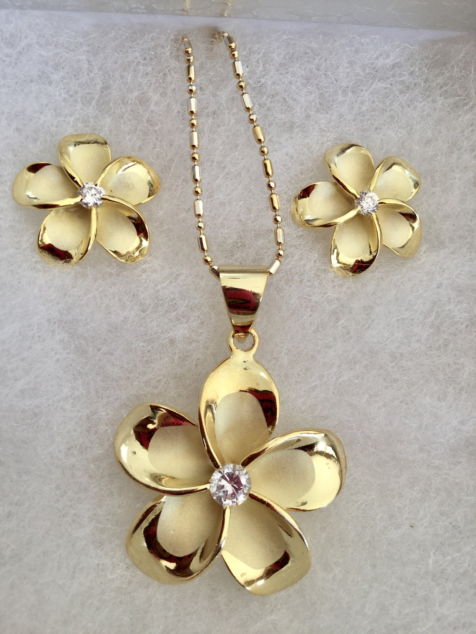 Plumeria Jewelry Set Hawaiian Necklace Flower Jewelry Set Etsy