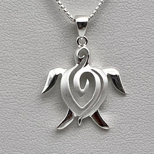 Sterling Silver Hawaiian Sea Turtle Necklace, Hawaii Jewelry, Tropical Jewelry, Made In Hawaii, Turtle Pendant, Honu Kālā Kūikawā Nani