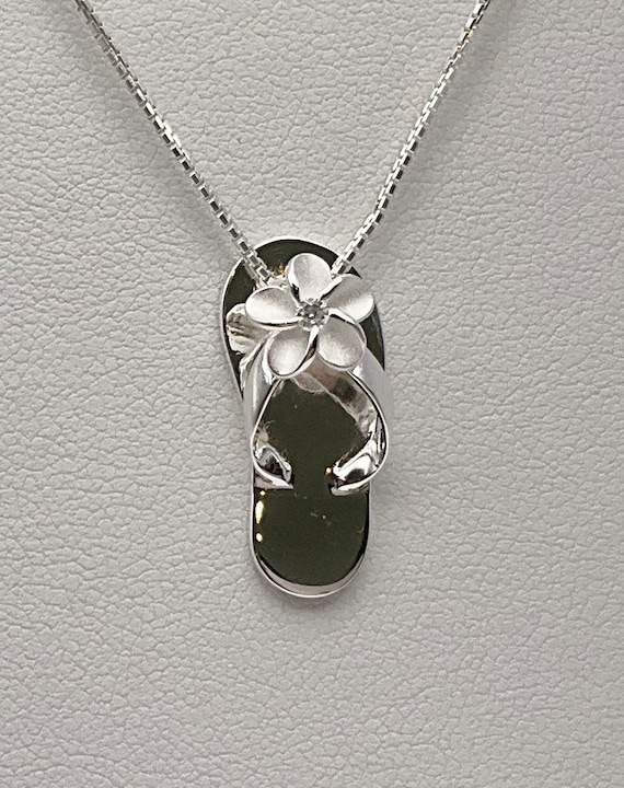 Sterling Silver Beach Slipper Pendant Sterling Silver Beach Slipper Pendant