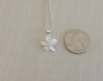 Ciondolo In Argento 925 Con Pergamena Hawaiana E Fiore Plumeria - Stile Regina - Foto 4
