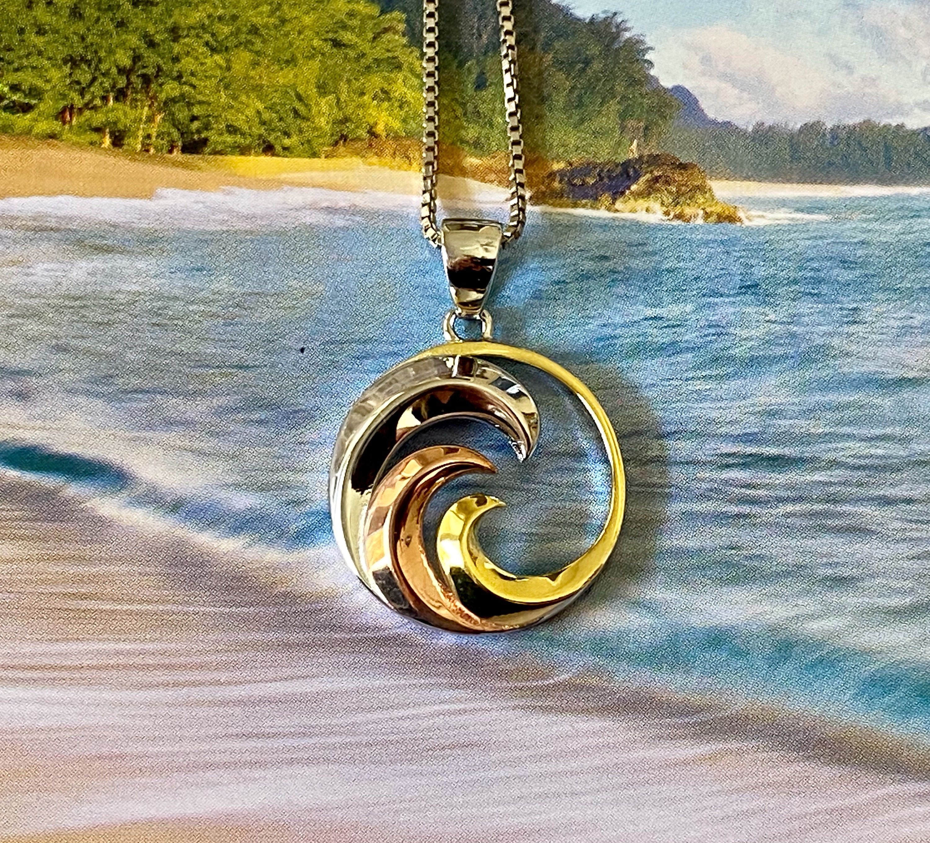 Hawaiian wave necklace discount