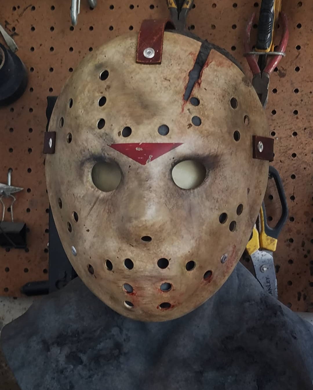 F13 パート 6 ジェイソン ボーヒーズ ホッケーマスク - Etsy 日本 F13 パート 6 ジェイソン ボーヒーズ ホッケーマスク - Etsy 日本