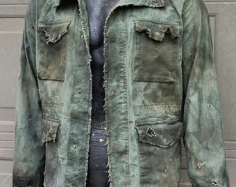 Never Hike Alone 2 Ghost Jason-jas (LIMITED RUN)