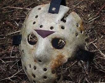 Friday the 13th part 7 hockey mask