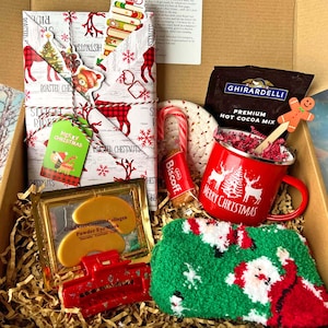 Christmas Blind Date with a Book Box , Christmas Book Gift, Book Lover Bundle Bookworm, Mystery Bookish Gifts for Reader, Romance Thriller