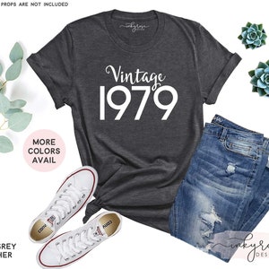 Birth Year Shirt 1979, Retro 1979 T-Shirt, 1979 Birthday Gift for Him or Her, Ready to Ship Graphic Tee, Unisex Shirt Dark Heather Grey