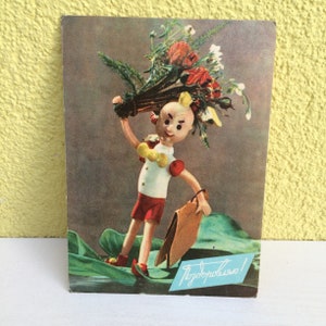 Cartolina postale, foto di bambole, souvenir russo, scolaro, cartolina degli anni '60 realizzata in URSS