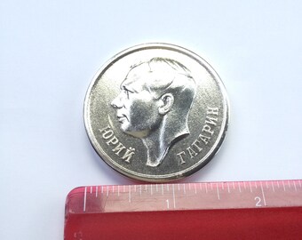 first cosmonaut, Gagarin, medal, Space, Vintage collectible badges , USSR, 1970s
