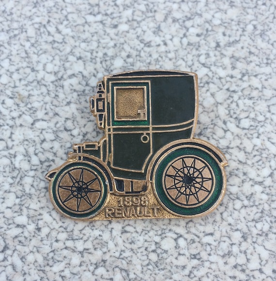 soviet pin, Renault, 19th century, retro cars, col