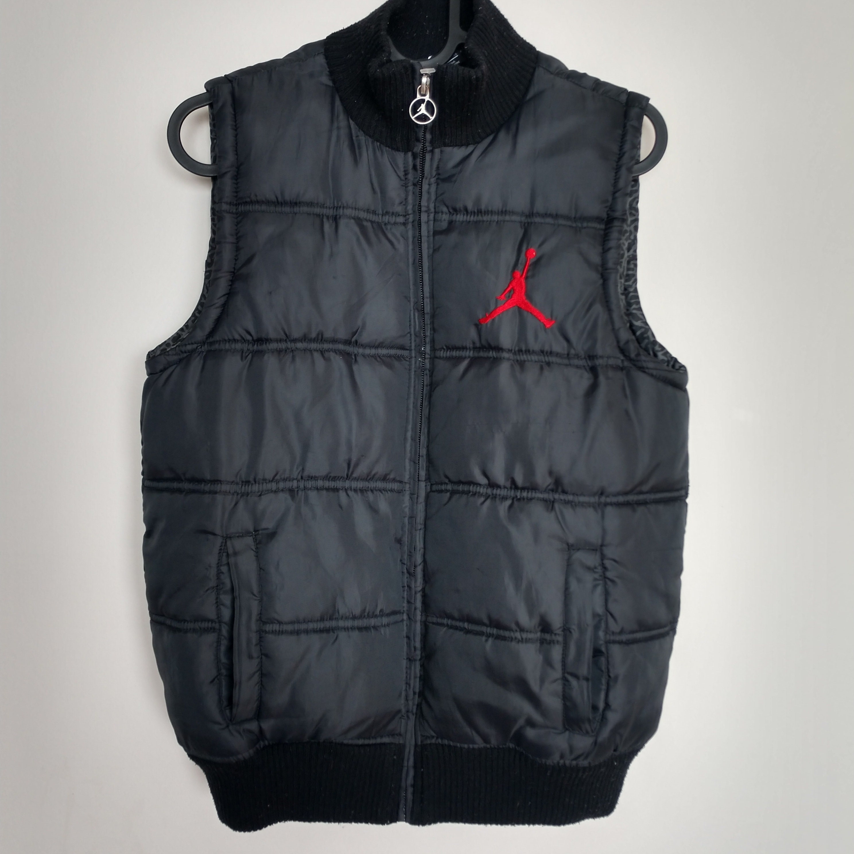 Bitterheid Heiligdom procedure Great Vintage Condition Nike Air Jordan Jumpman 23 Puffer Vest - Etsy