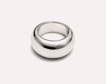 Solid Sterling Silver Dome Ring – 28g Heavy Statement Ring, Sculptural Minimalist Jewelry, Handmade Genderless Ring