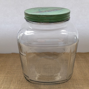 Hoosier Style Counter Jar with Old Green Lid