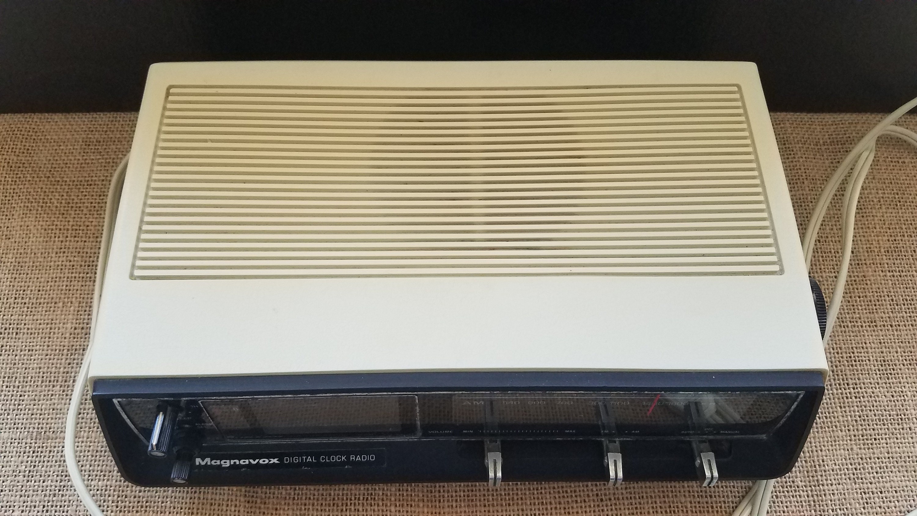 Magnavox Digital Flip Clock Radio Model 1R1778 for Repair or Etsy