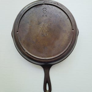 Unmarked Lodge #8 SK 3-Notch Cast Iron Skillet with Heat Ring - Restored