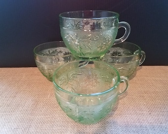 Tiara Chantilly Green Four Eight Ounce Cups - Indiana Glass