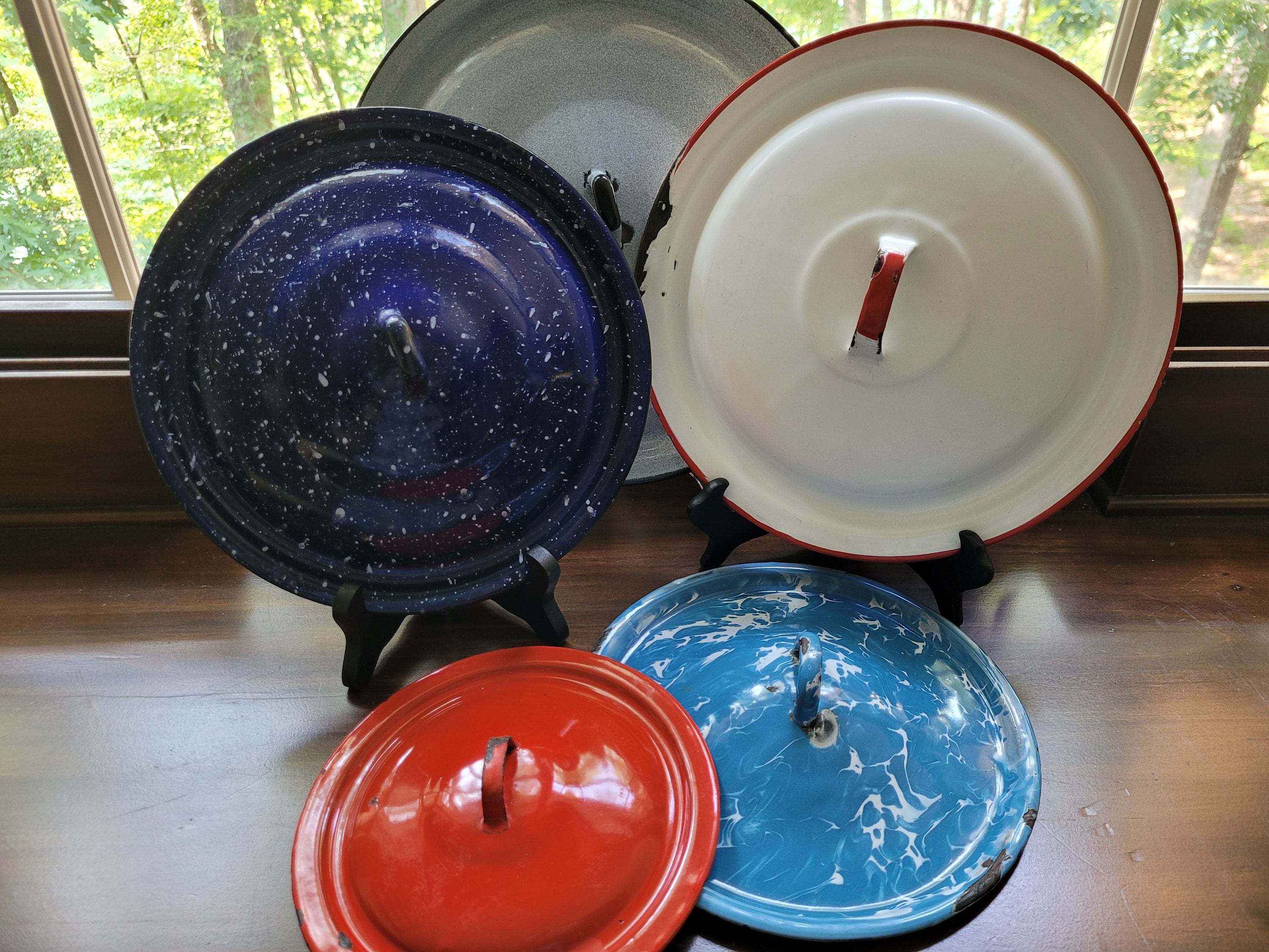 Graniteware Enamelware Replacement Lids - Choice - 4 SOLD